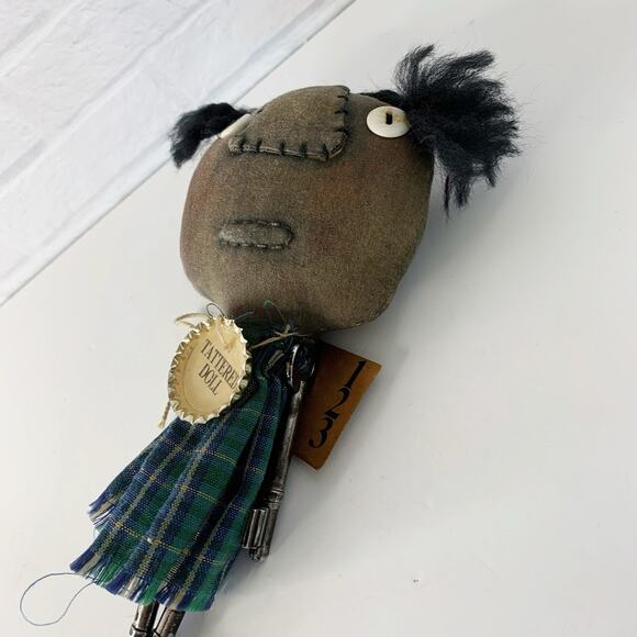 Primitive Folk Art Doll Black Cloth Tattered Distressed Whimsical Rag Hanging 8" - Picture 6 of 7